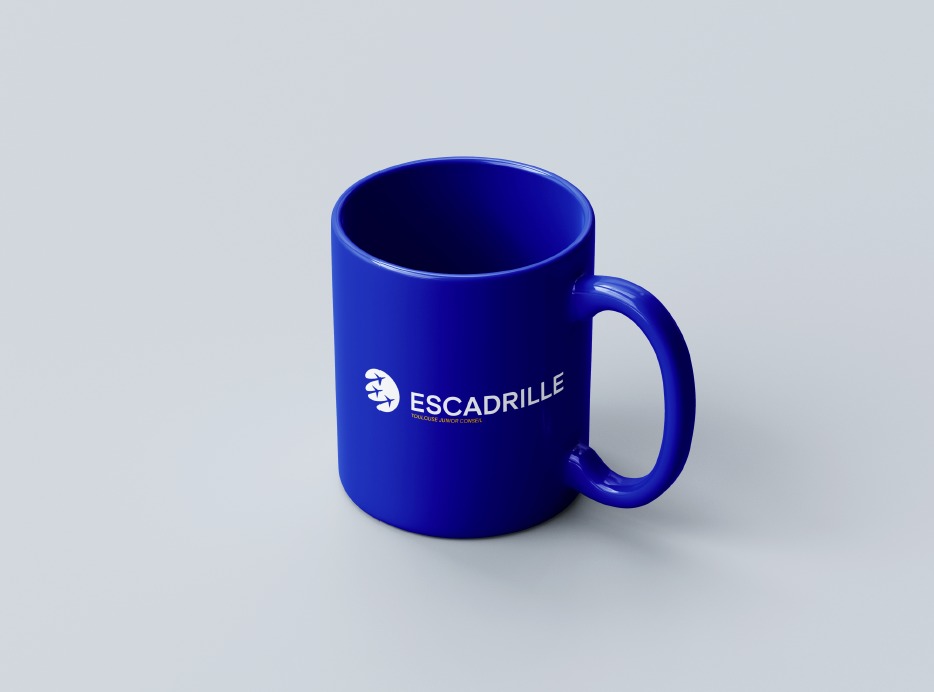 Exemple du nouveau logo sur un mug